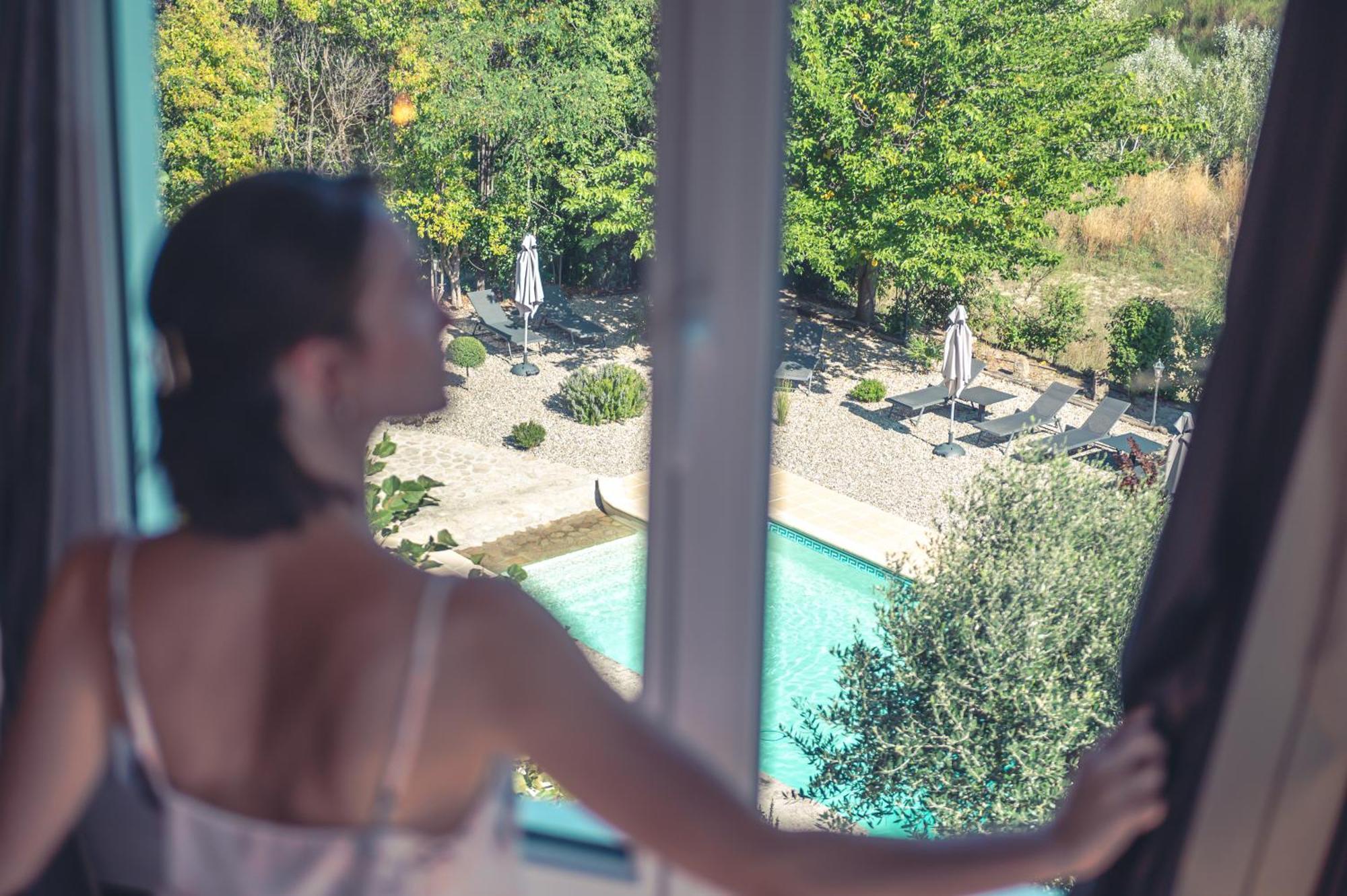 Logis Hotel Restaurant Le Plantevin Propiac Екстер'єр фото