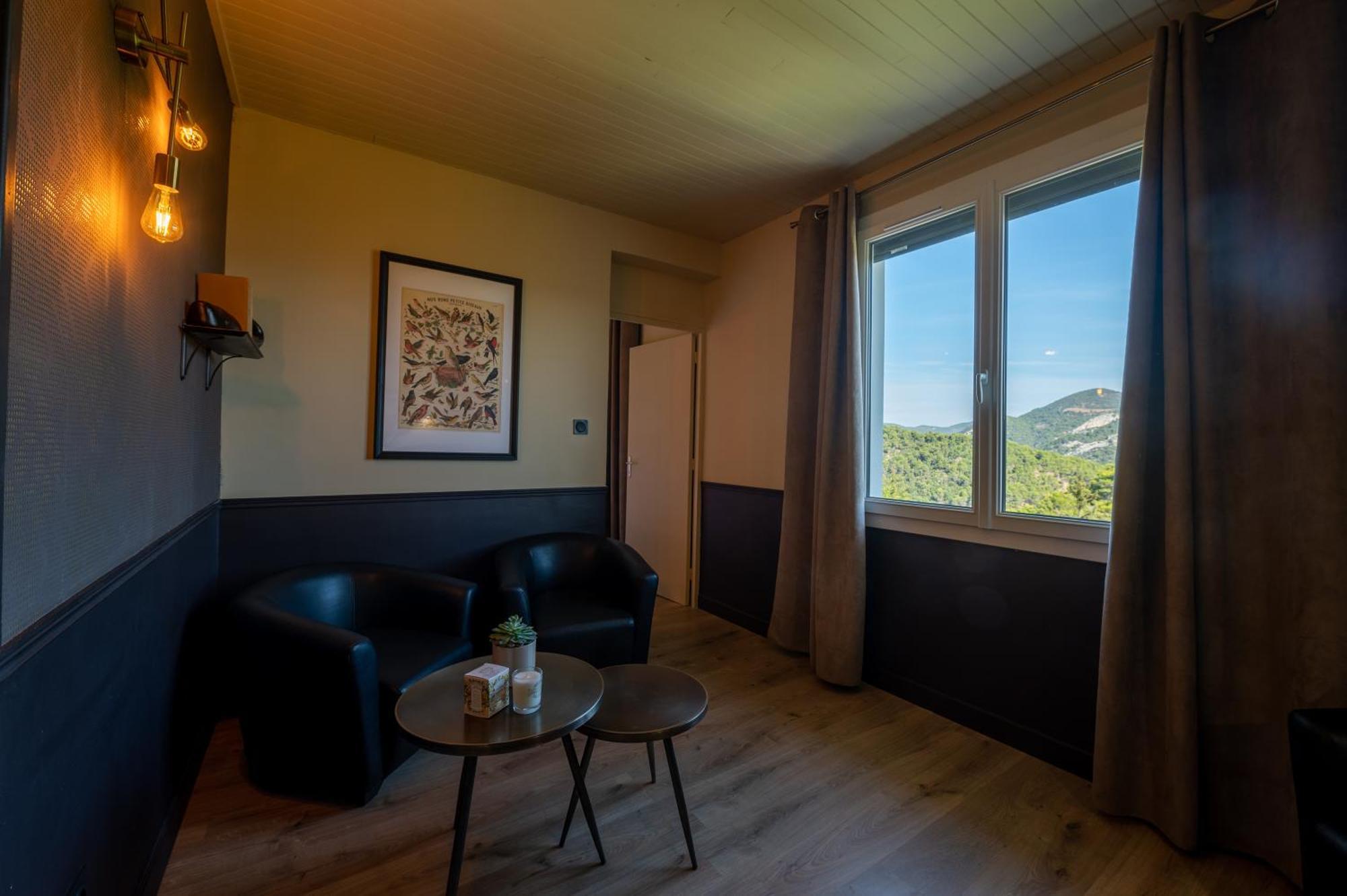 Logis Hotel Restaurant Le Plantevin Propiac Екстер'єр фото