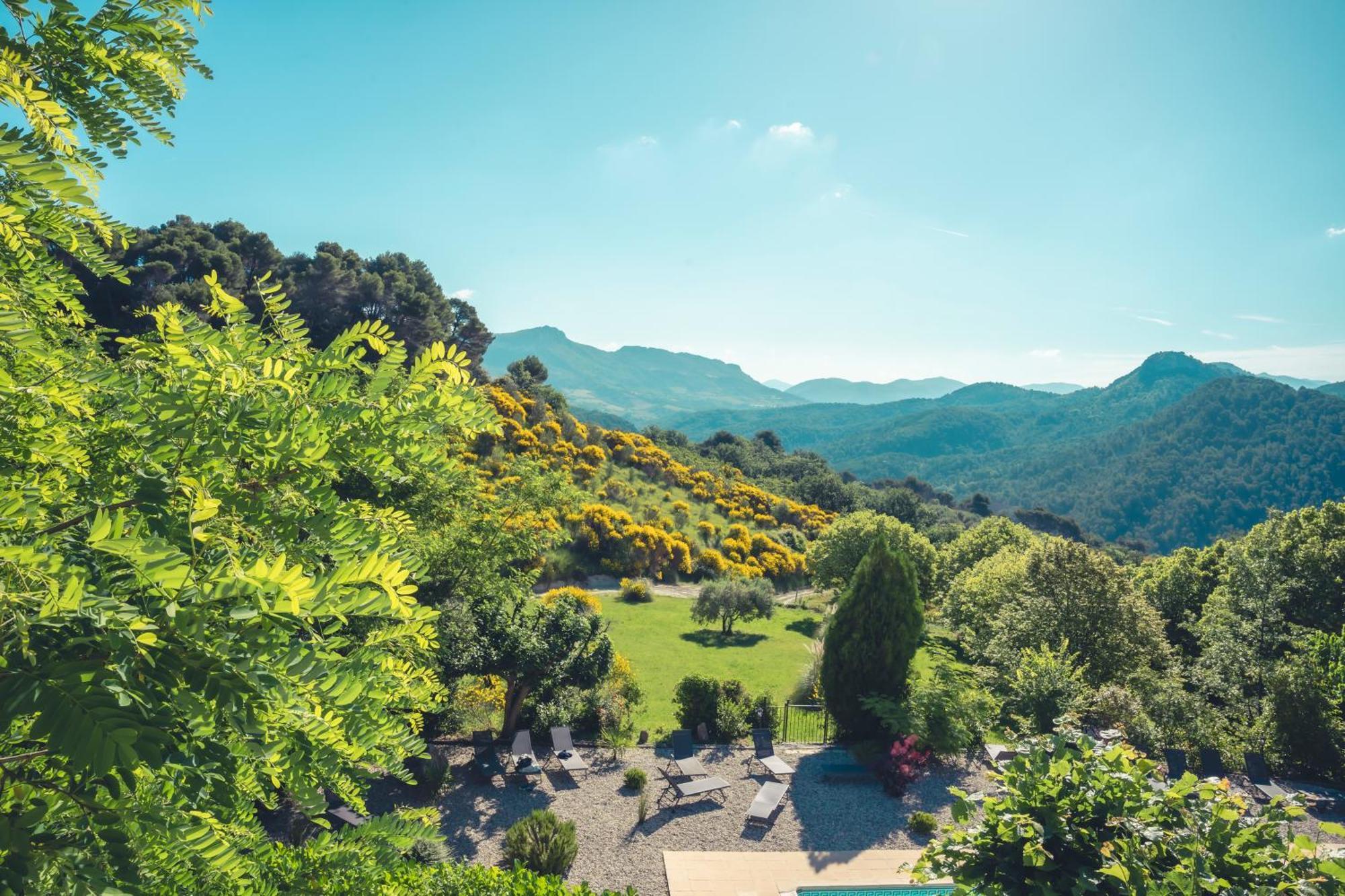 Logis Hotel Restaurant Le Plantevin Propiac Екстер'єр фото